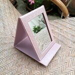 กระจกพกพา FURLA ตั้งได้ พร้อมกระเป๋า (ของใหม่)