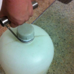 หูหิ้วถังน้ำขนาดบรรจุ 20 ลิตร แบบขุ่น ชิ้นงานทำด้วยสแตนเลส