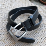 เข็มขัดหนังแท้สีดำ TAKEO KIKUCHI