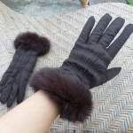 ถุงมือผ้าร่มบุขนหนานุ่ม เฟอร์กระต่ายแท้