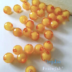 5036yg ลูกปัดอะครีลิคกลมตัดเหลี่ยมสอดใส้ลูกปัดกลมขาว ขนาด 6 มิล. สีเหลืองเข้ม (10 กรัม/90 ชิ้น)