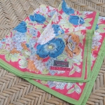 ผ้าเช็ดหน้าแฟชั่น YUKI TORII มี 2 ลาย