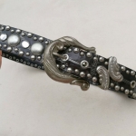 เข็มขัดแต่งหมุดแนวร็อคเฮฟวี่ สวยมาก