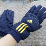 ถุงมือชาย แนวสปอร์ต adidas อย่างเท่