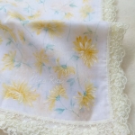 ผ้าเช็ดหน้าขอบลูกไม้ สวยสุด Nina Ricci