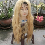 วิกผมยาว ยาวมาก ทรงสวย สีเหลืองทองสวยมากกกก