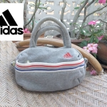 กระเป๋าหิ้ว adidas ใบน้อยๆ น่ารักมากกก