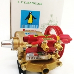 ปั๊มสามสูบพ่นยา รุ่นออโต้ 6หุน ส่งฟรี