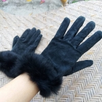 ถุงมือหนังกลับแท้สีดำ ข้อมือเฟอร์กระต่ายแท้