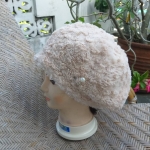 หมวกเฟอร์นุ่มๆ ทรงฟักทองน่ารักมากใบนี้ เกร๋ๆ