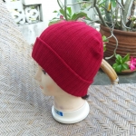 หมวกไหมพรมสีแดงงงง 2 ชั้นอุ่นมาก (ของใหม่)