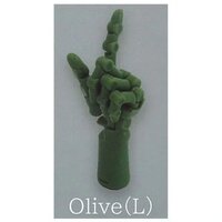 Olive (L)