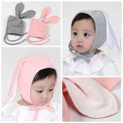 หมวกเด็กอ่อน ฮู้ดเด็กผูกคางเด็กเล็ก วัย 3 - 24 เดือน กระต่ายน้อย - มีสีเทา/ชมพู