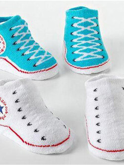 ถุงเท้าเด็กอ่อน 0-12 เดือน พิมพ์ลายรองเท้าผ้าใบ พื้นมีกันลื่น