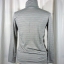 เสื้อฮีทเทคหญิง ลายเส้น Uniqlo Sz S-M หรือไซด์ 150